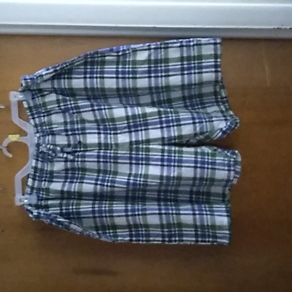 Hanes Men's Plaid Blue Green, & White Shorts/Boxers with 2 Front Pockets